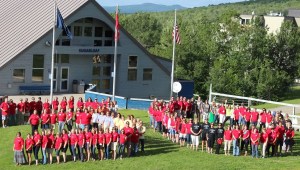 Participants form the number 30 to signify 30 years of wellness.