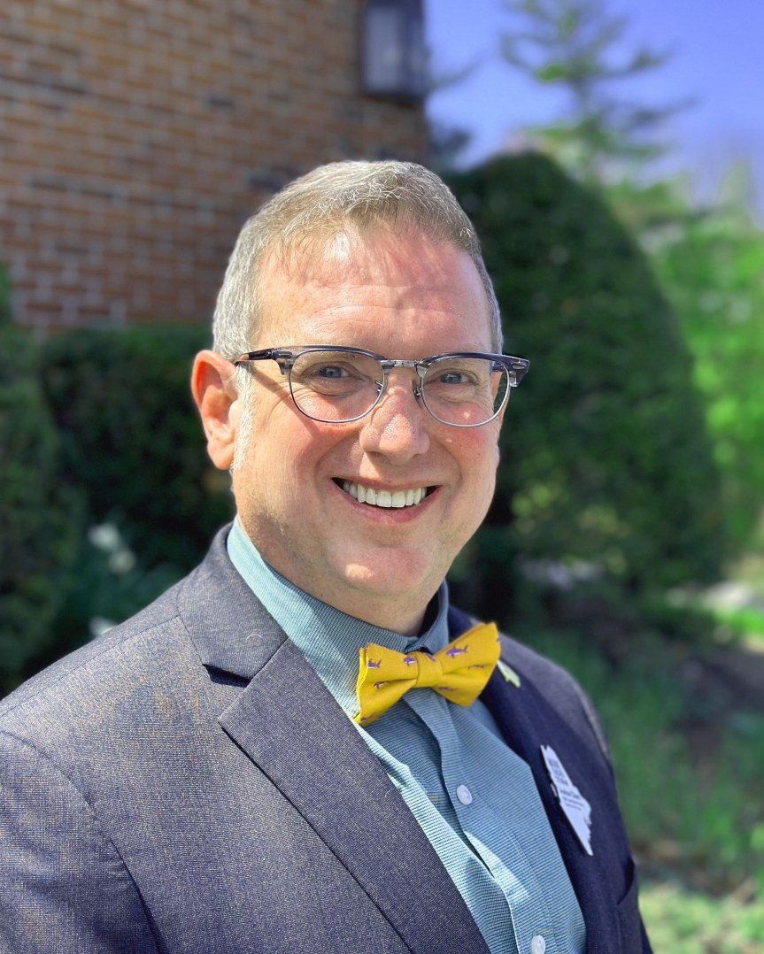 Media Release: East End Community School Teacher Joshua Chard Named 2024 Maine Teacher of the&nbsp;Year