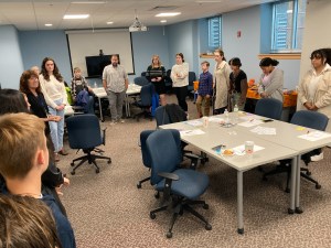 Student Cabinet talking with Commissioner Makin