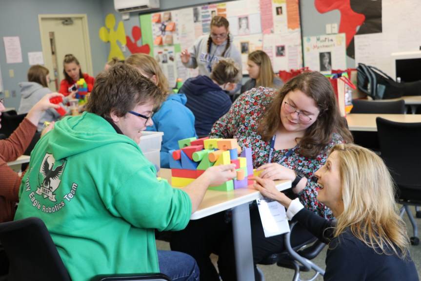 Students Learn What it is Like to be an Educator at Thomas College Teacher&nbsp;Academy