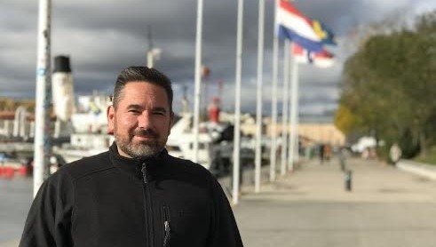 Yarmouth Elementary School’s Ryan Gleason keynote speaker in Haninge,&nbsp;Sweden