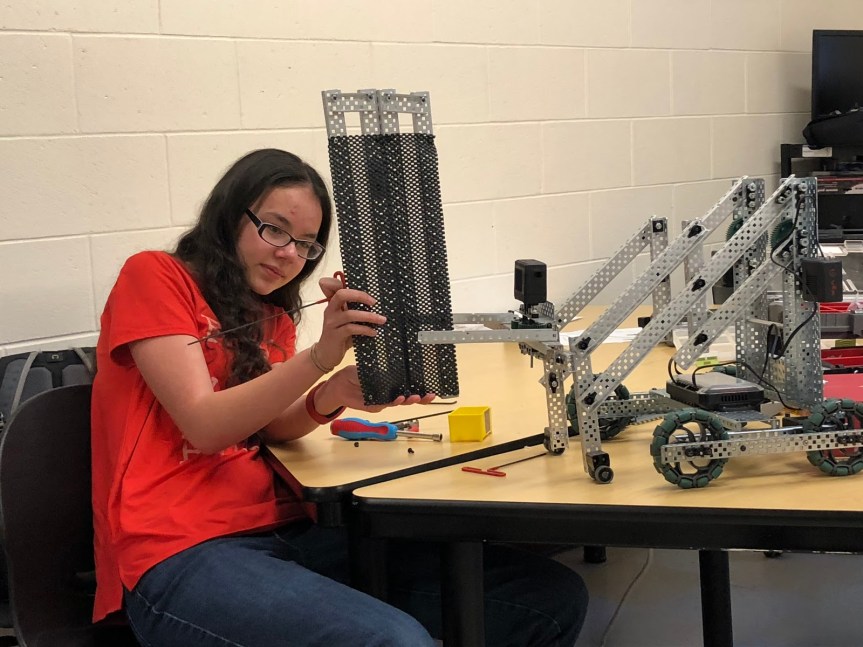 Windham High School Robotics Club has a Successful First&nbsp;Year