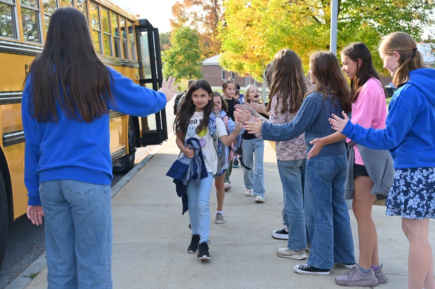 ‘Falmouth Friends’ Initiative Brings High School and Elementary School Students Together on Friday&nbsp;Mornings