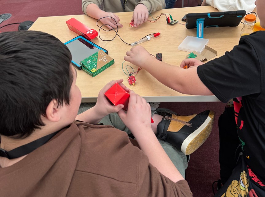 Maine Indian Education Students at MIT