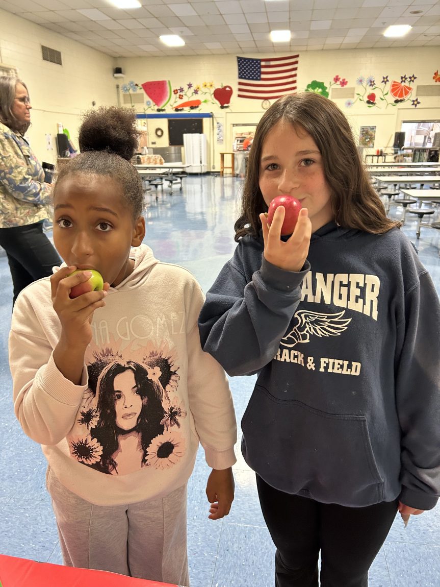 RSU 23, Old Orchard Beach celebrates 2026 Apply Crunch Day