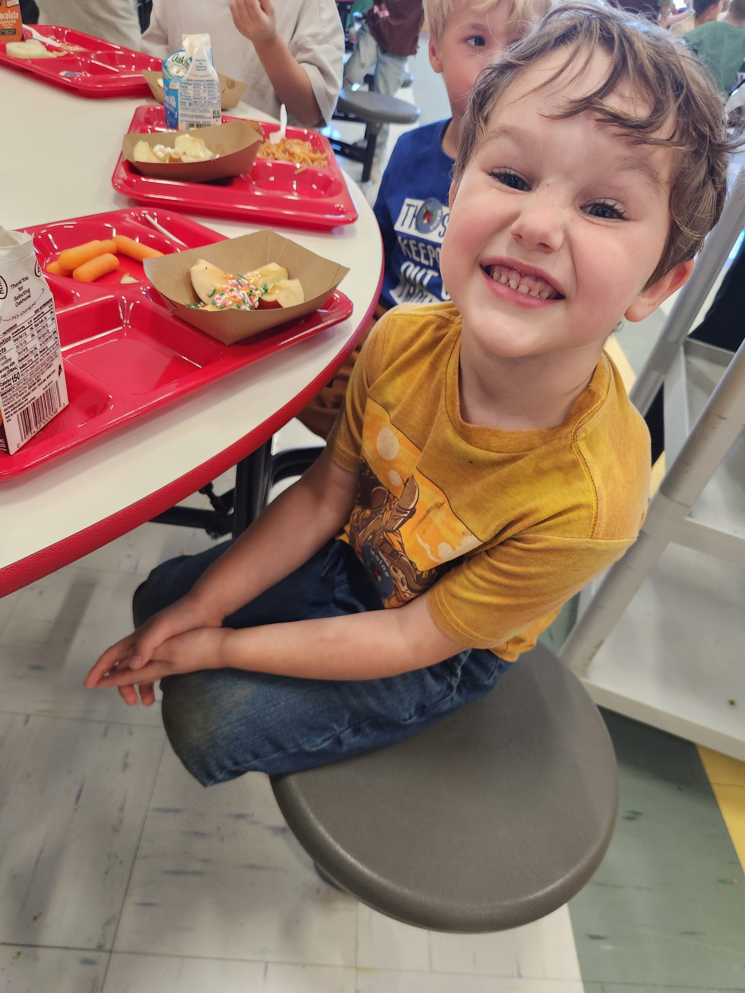 RSU 2 in Hale Dale celebrates 2026 Apple Crunch Day